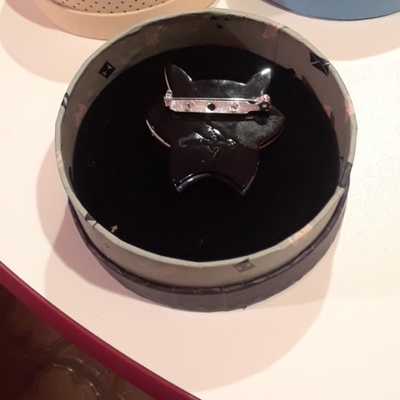 Erstwilder collector pin - Picture 2 of 2